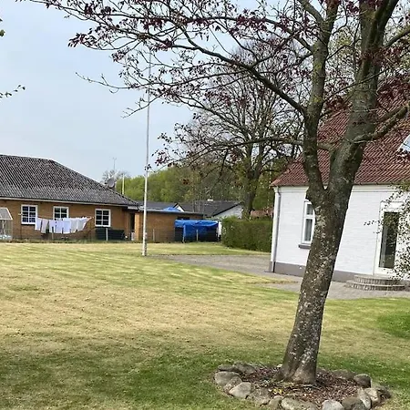 Stort Hus Midt I Sonderjylland Villa
