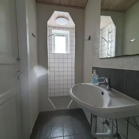 Stort Hus Midt I Sonderjylland